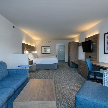 Holiday Inn Express Radcliff Fort Knox By Ihg Buitenkant foto