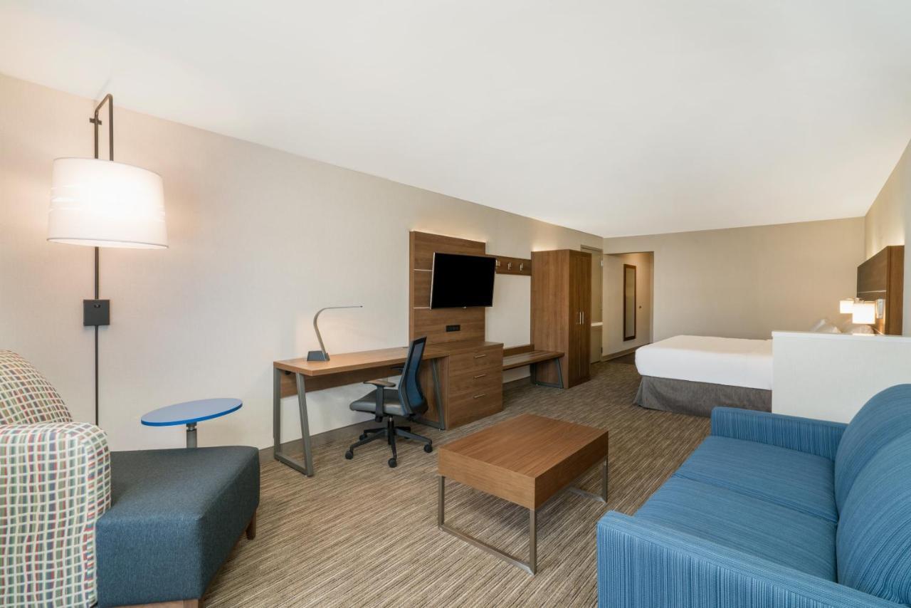 Holiday Inn Express Radcliff Fort Knox By Ihg Buitenkant foto