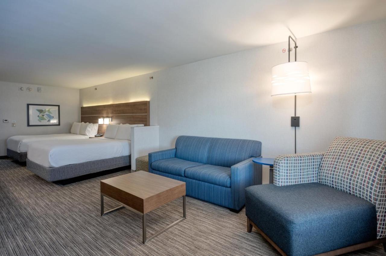 Holiday Inn Express Radcliff Fort Knox By Ihg Buitenkant foto