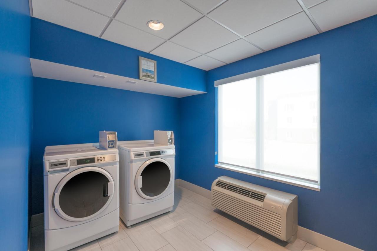 Holiday Inn Express Radcliff Fort Knox By Ihg Buitenkant foto